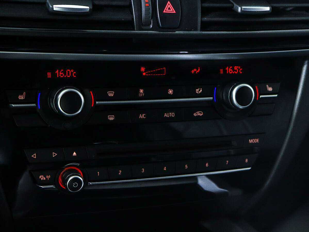 Купить BMW X5 с пробегом. Фото: #18