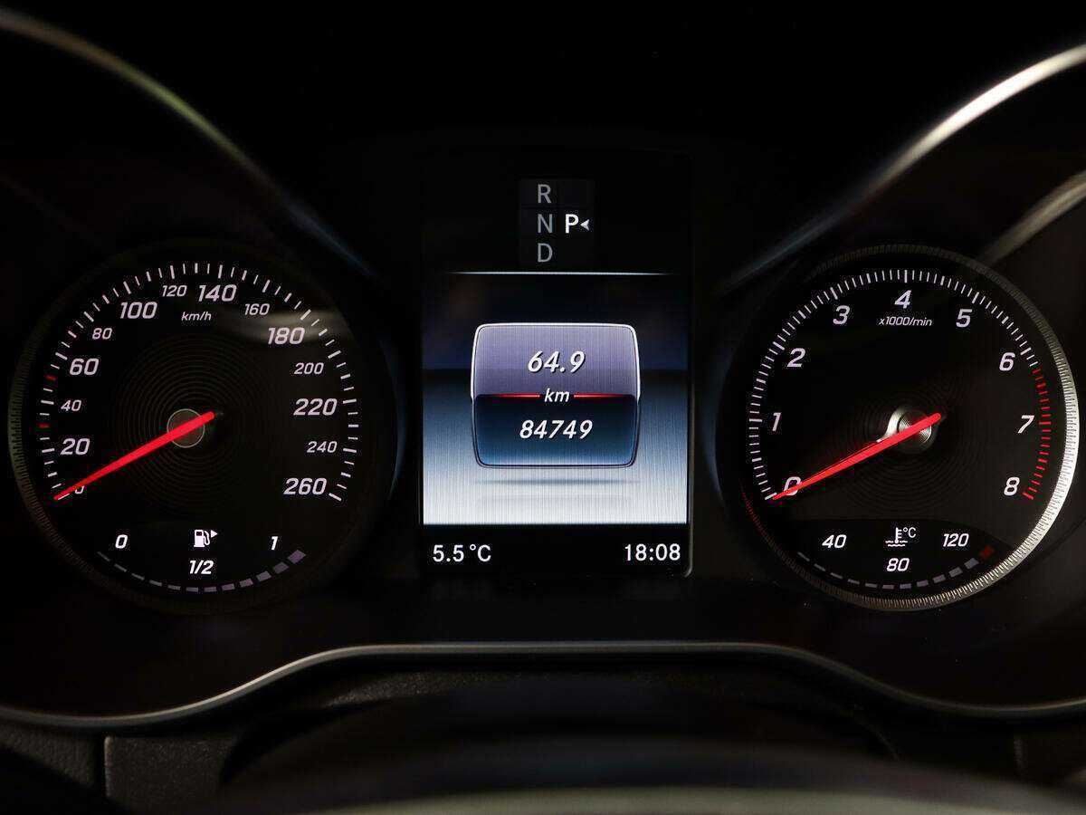 Купить Mercedes-Benz C-Класс с пробегом. Фото: #9