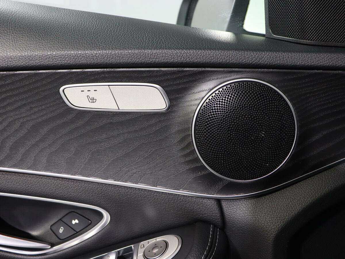 Купить Mercedes-Benz C-Класс с пробегом. Фото: #17