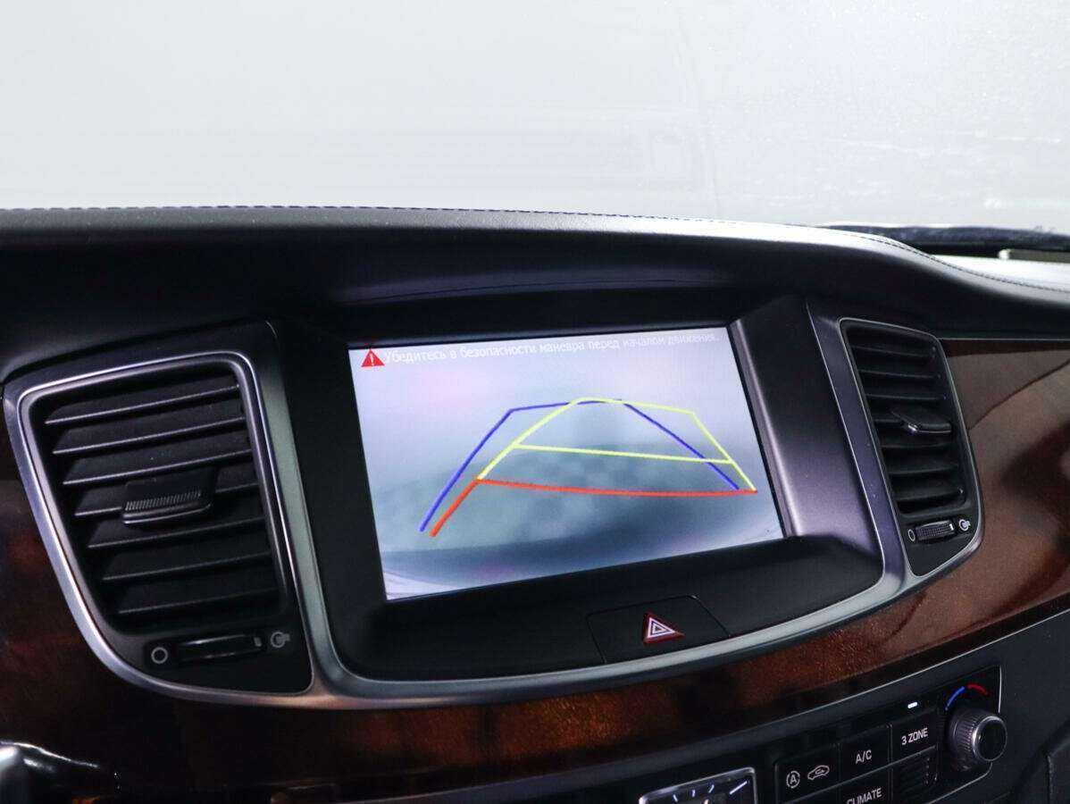 Купить Hyundai Equus с пробегом. Фото: #24