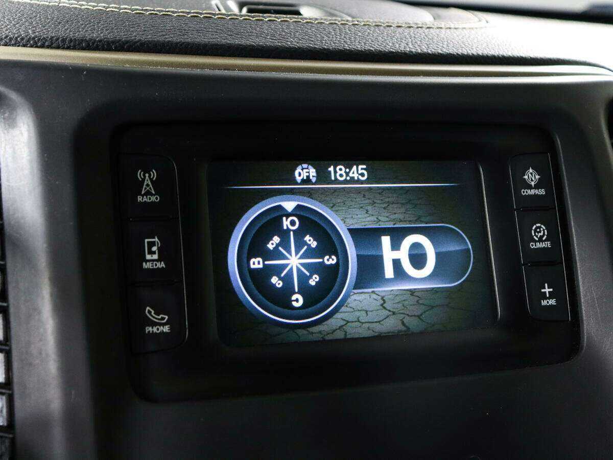 Купить Jeep Cherokee с пробегом. Фото: #14