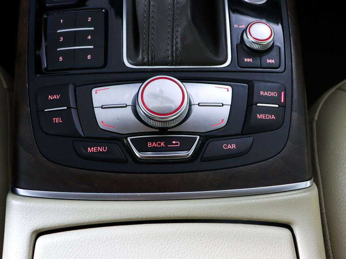 Купить Audi A6 с пробегом. Фото: #12