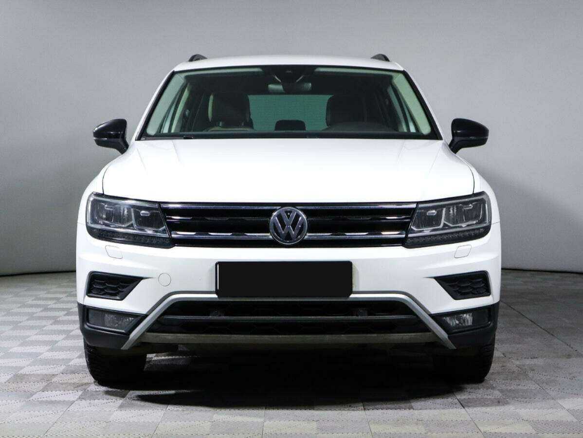 Купить Volkswagen Tiguan с пробегом. Фото: #1
