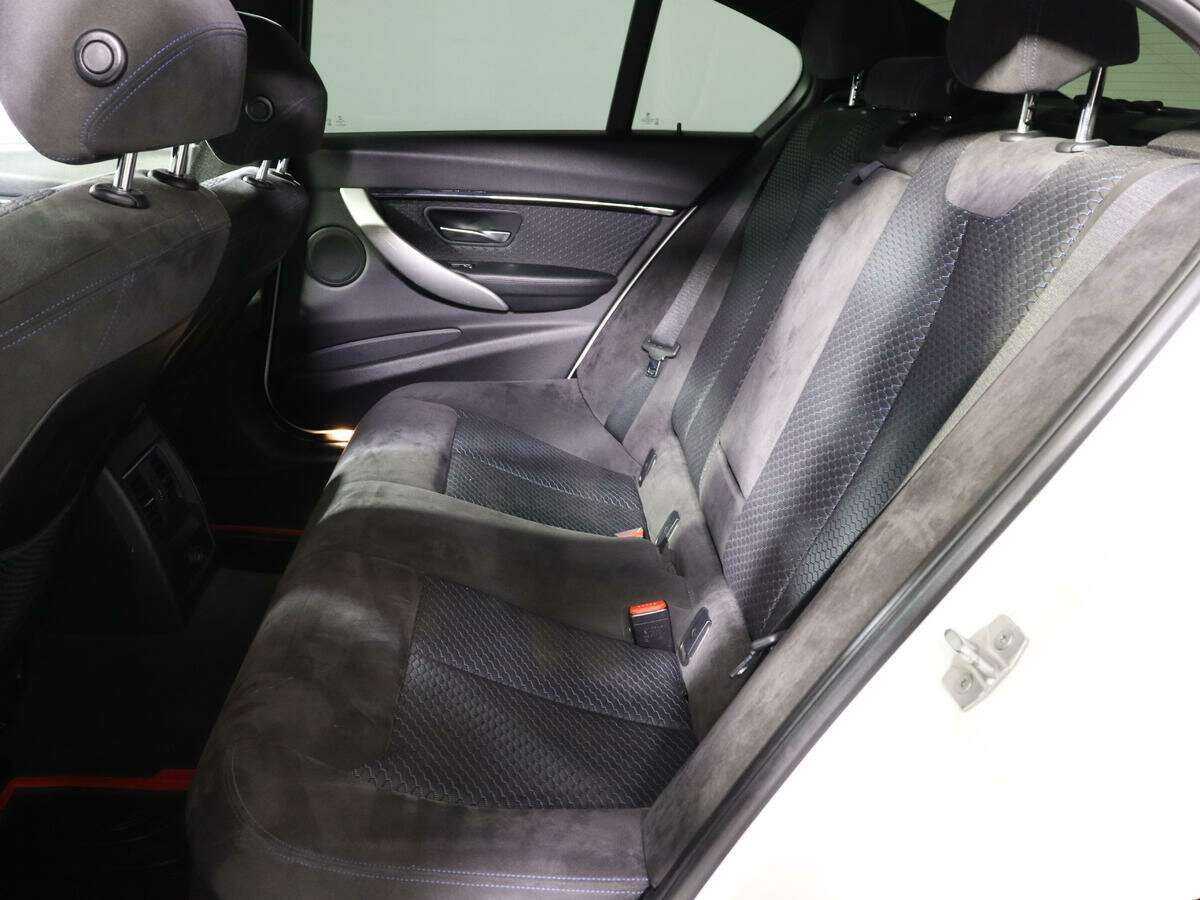 Купить BMW 3 серии с пробегом. Фото: #9