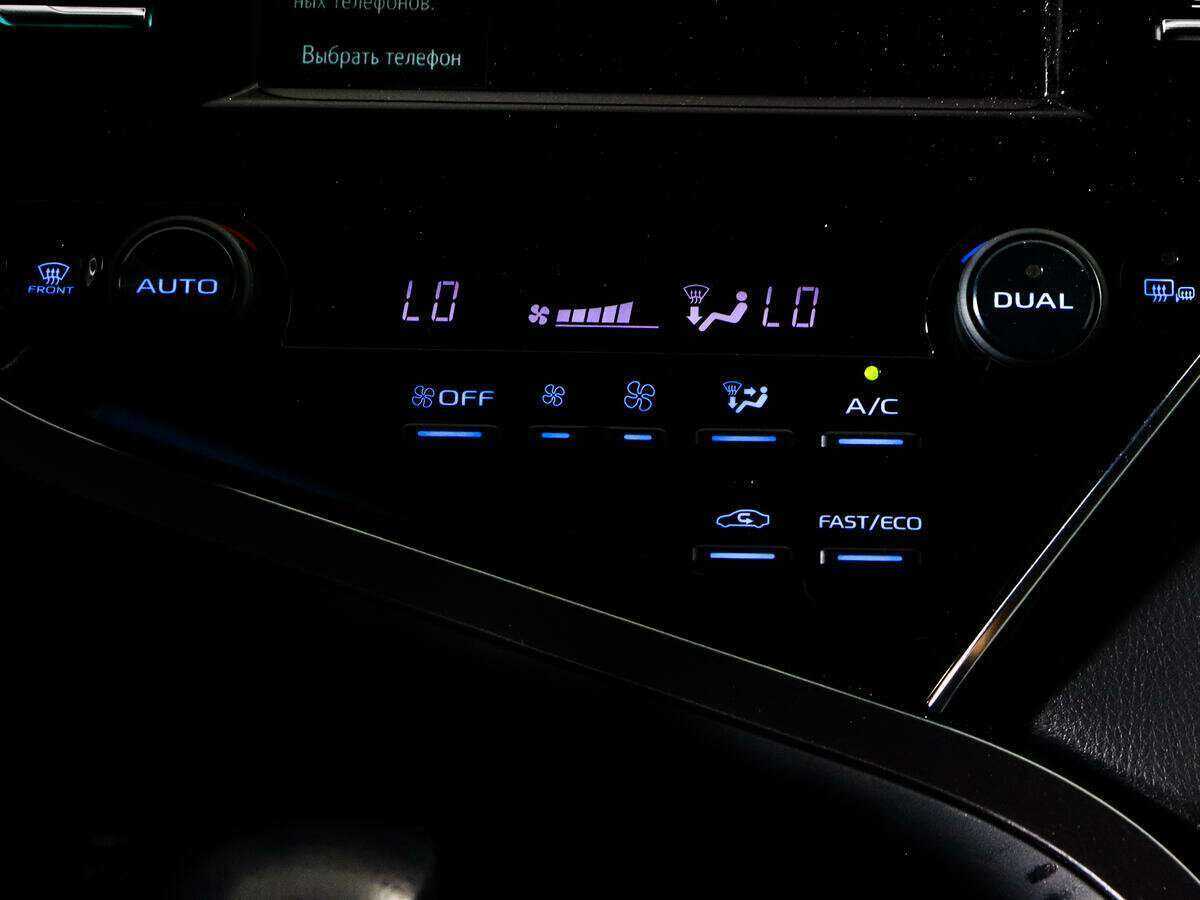 Купить Toyota Camry с пробегом. Фото: #15