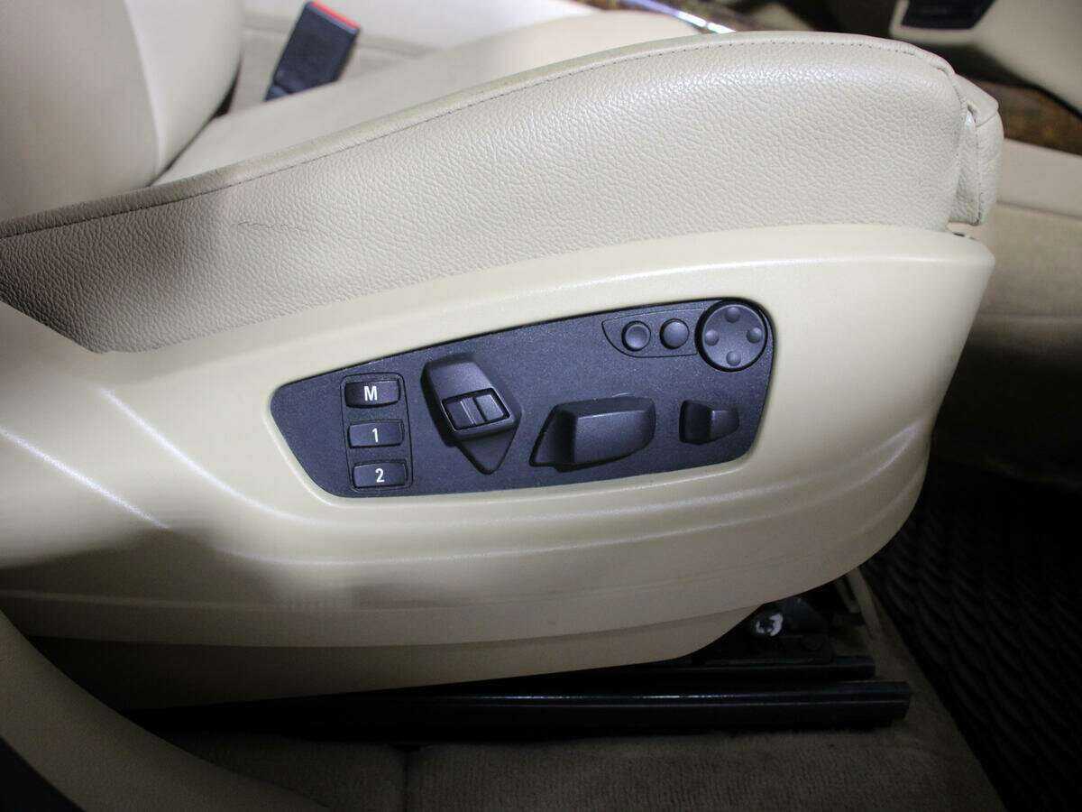 Купить BMW X5 с пробегом. Фото: #13