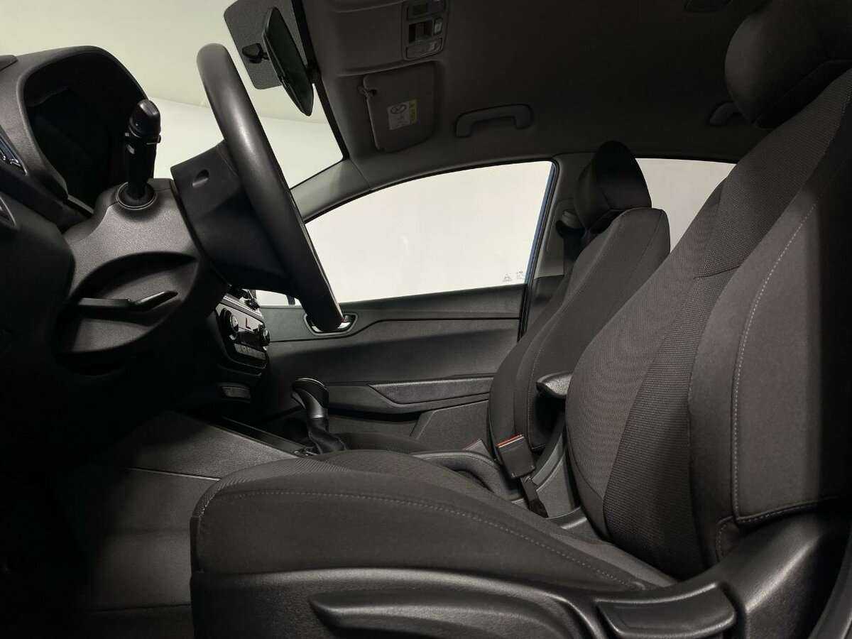 Купить Hyundai Solaris с пробегом. Фото: #7