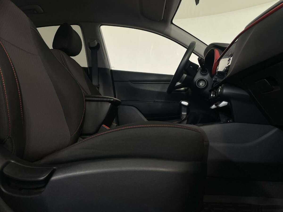 Купить Kia Rio с пробегом. Фото: #13