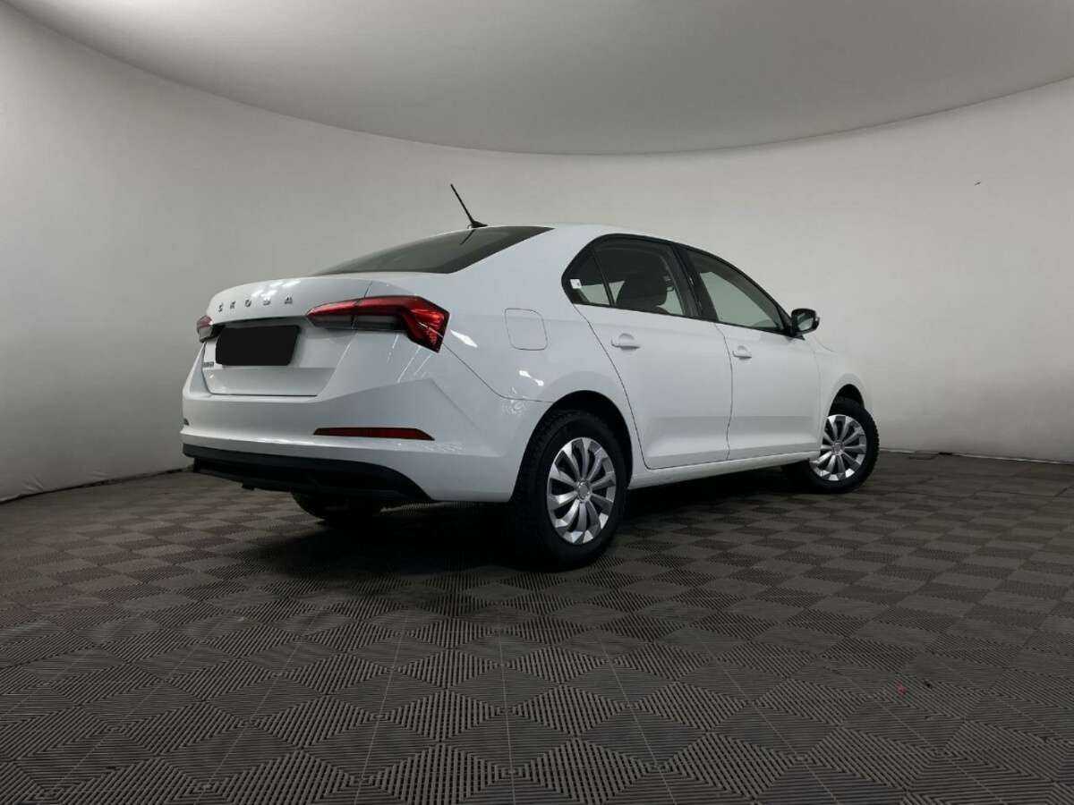 Купить Skoda Rapid с пробегом. Фото: #5