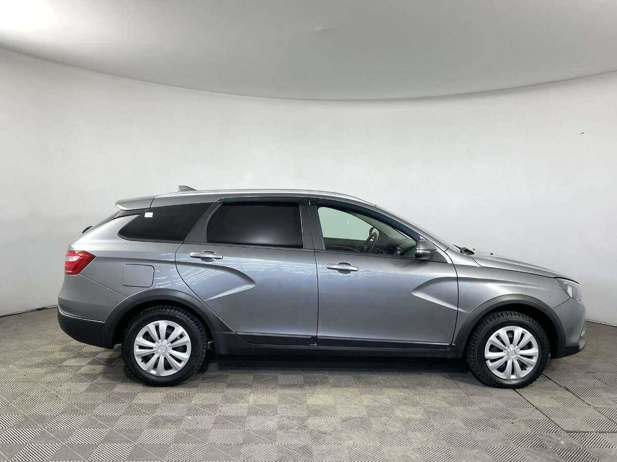 Купить Lada (ВАЗ) Vesta с пробегом. Фото: #2