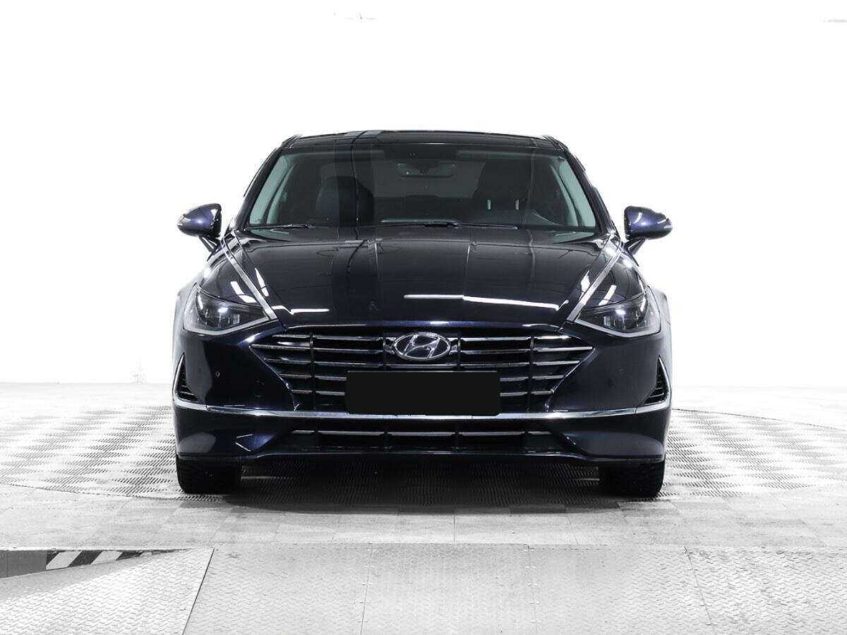 Купить Hyundai Sonata с пробегом. Фото: #1