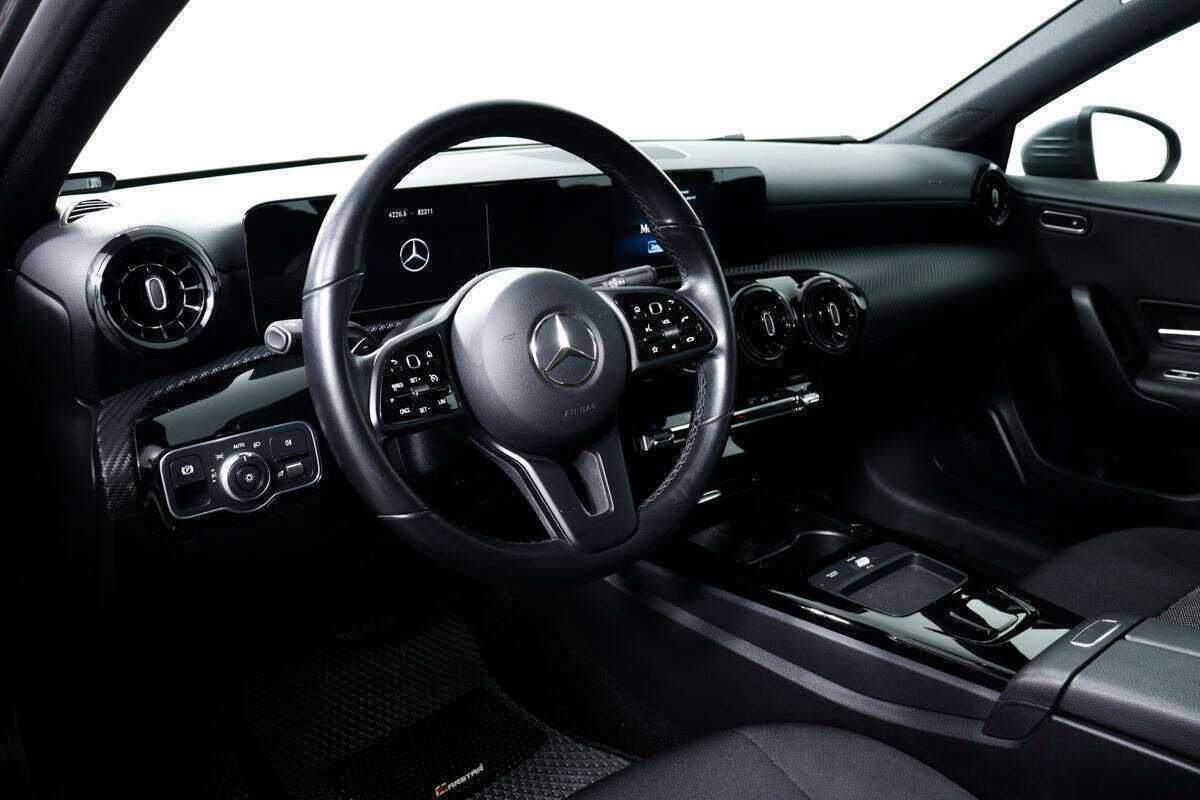 Купить Mercedes-Benz A-Класс с пробегом. Фото: #12