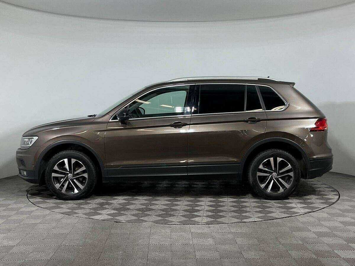 Купить Volkswagen Tiguan с пробегом. Фото: #7