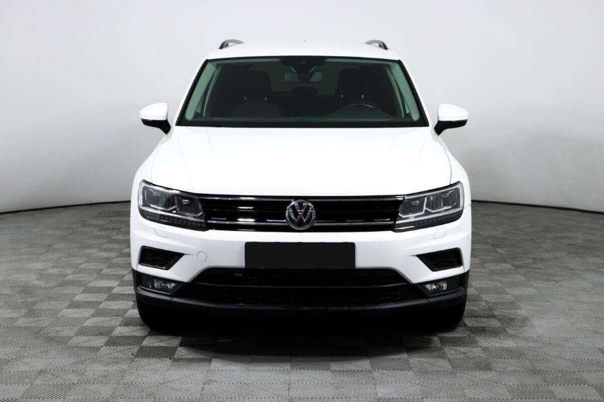 Купить Volkswagen Tiguan с пробегом. Фото: #1