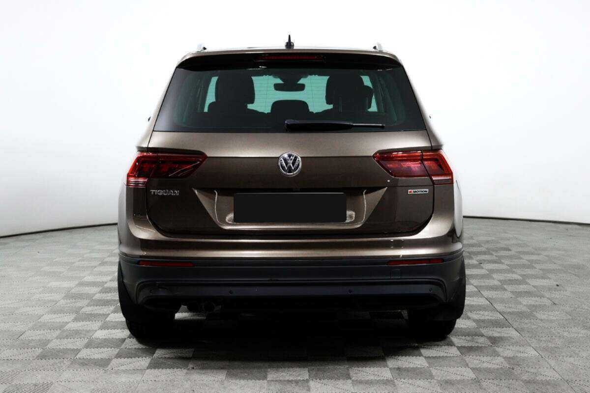 Купить Volkswagen Tiguan с пробегом. Фото: #5