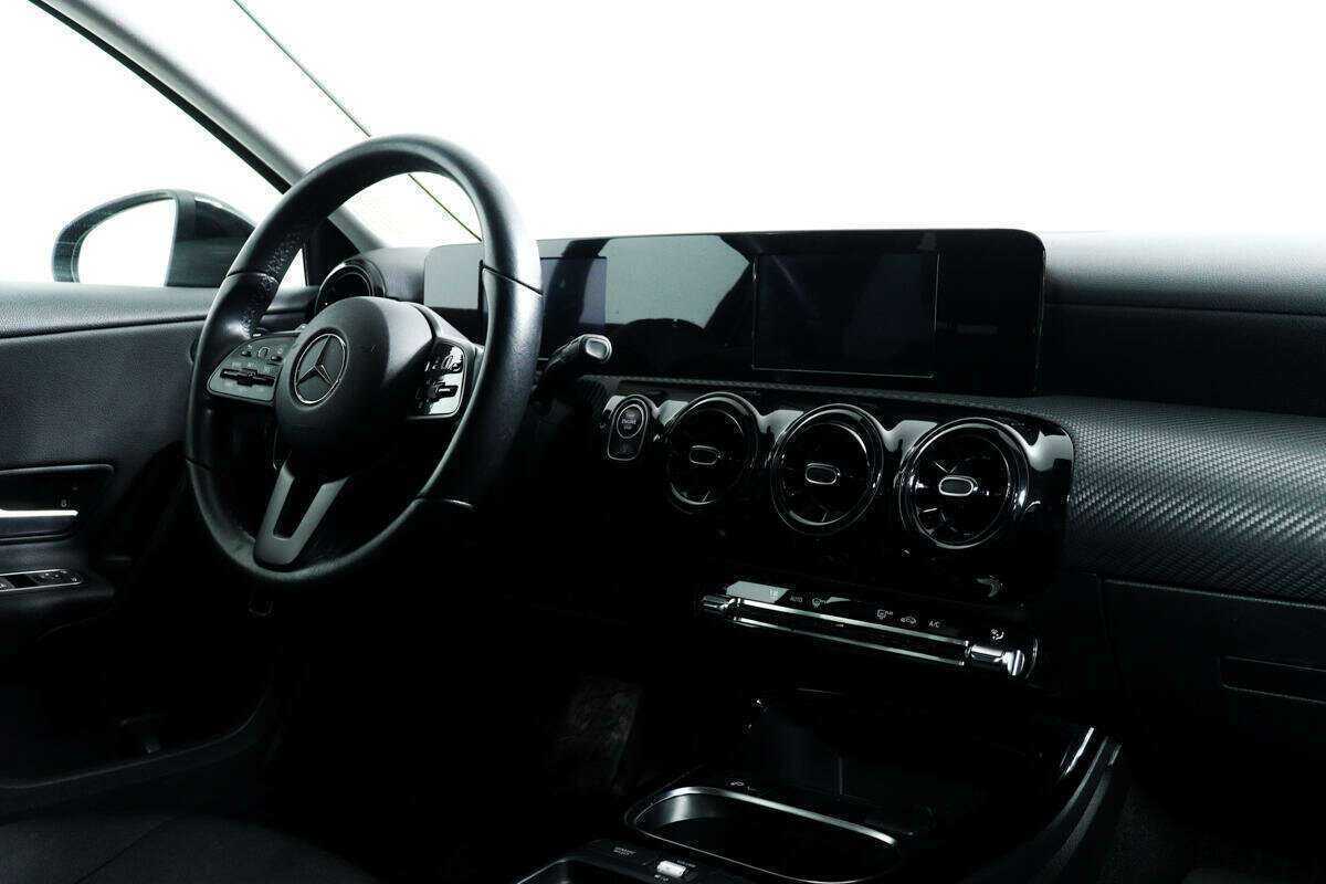 Купить Mercedes-Benz A-Класс с пробегом. Фото: #8