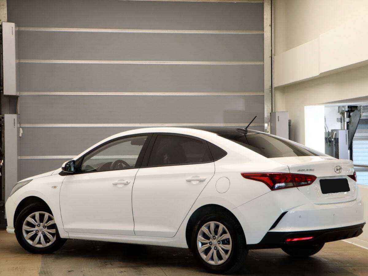 Купить Hyundai Solaris с пробегом. Фото: #5
