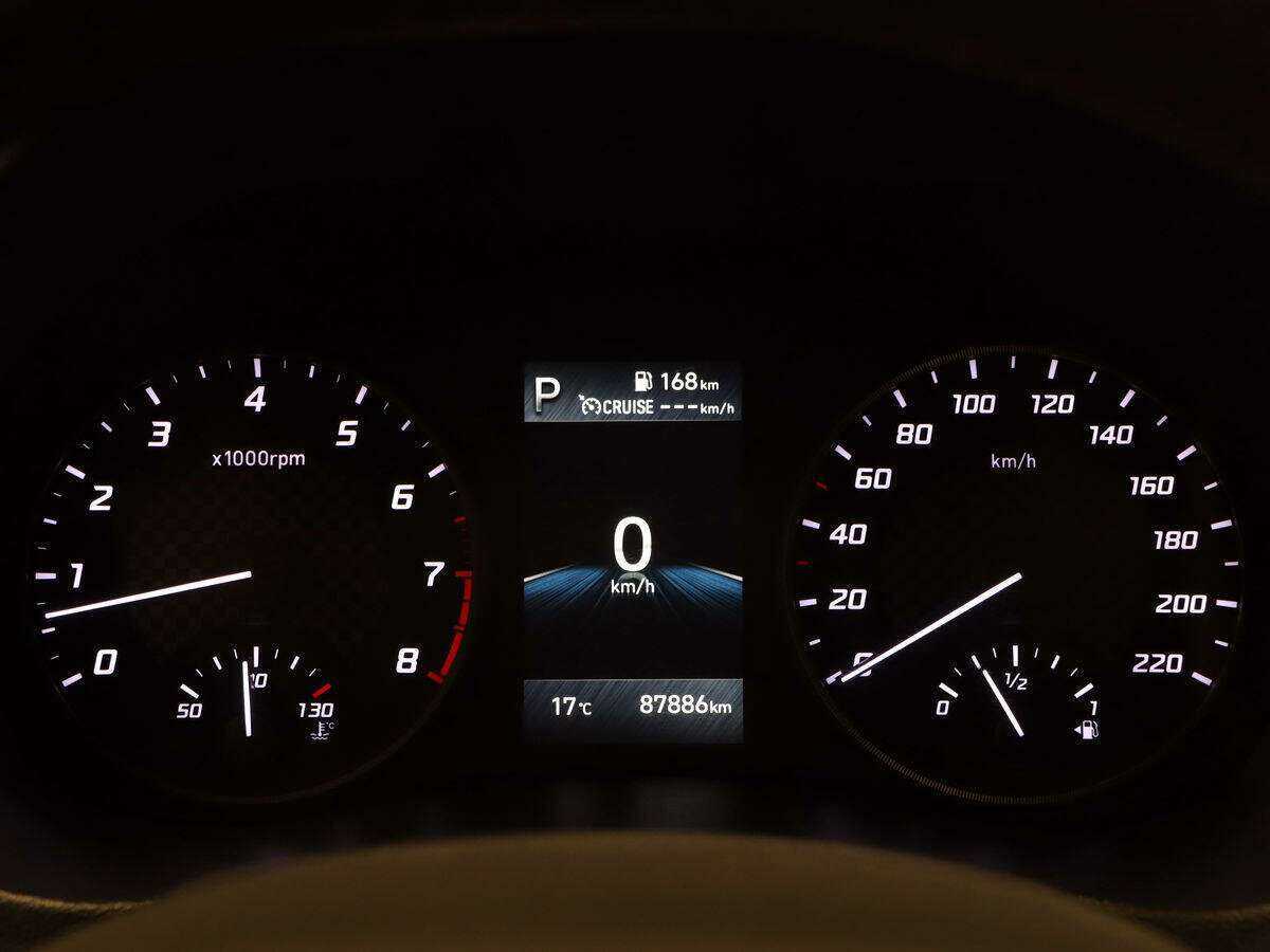 Купить Hyundai Solaris с пробегом. Фото: #17