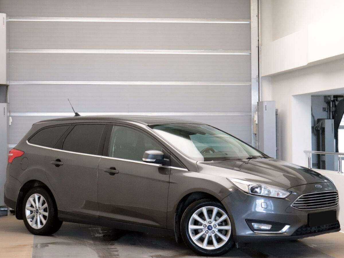 Купить Ford Focus с пробегом. Фото: #2