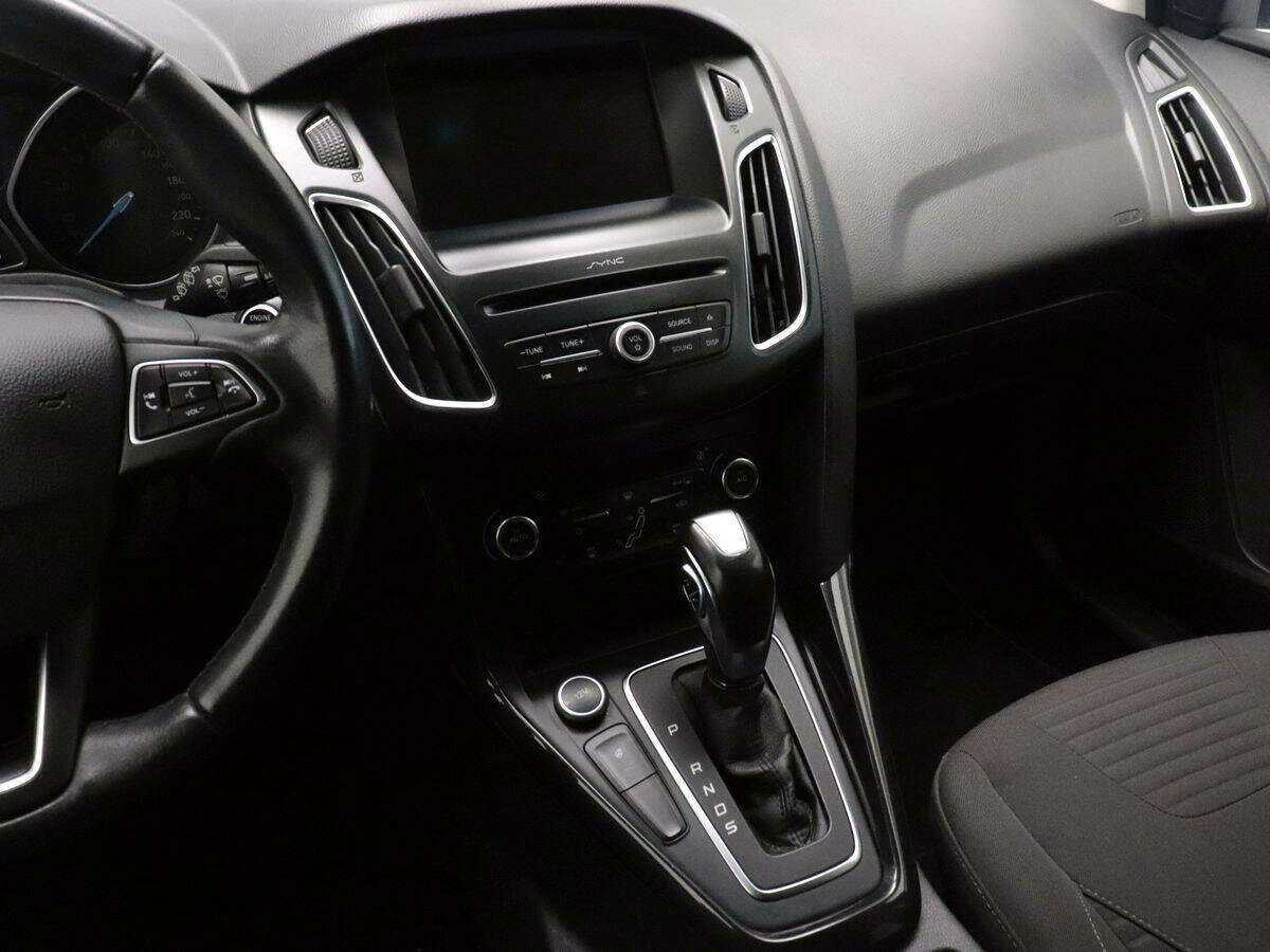 Купить Ford Focus с пробегом. Фото: #14