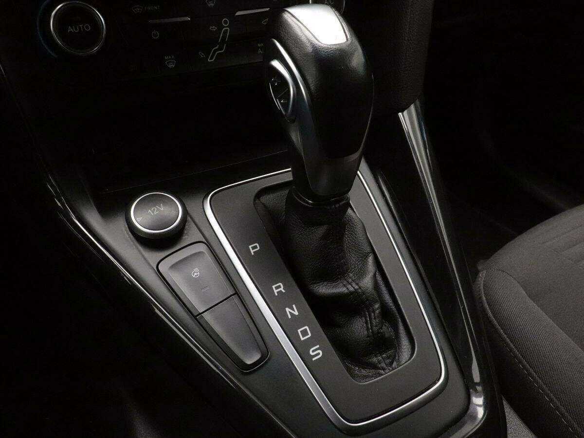 Купить Ford Focus с пробегом. Фото: #15