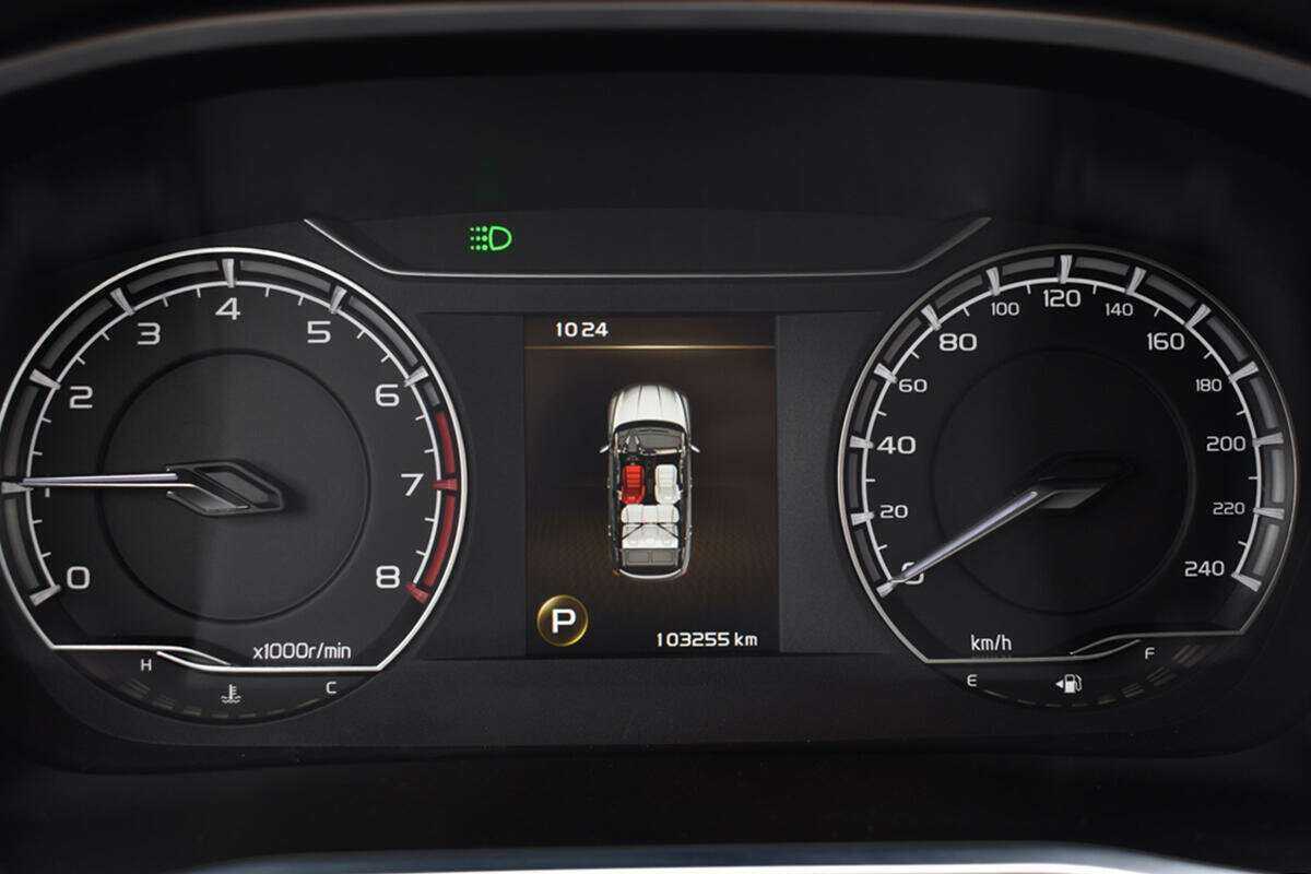 Купить Geely Coolray с пробегом. Фото: #10