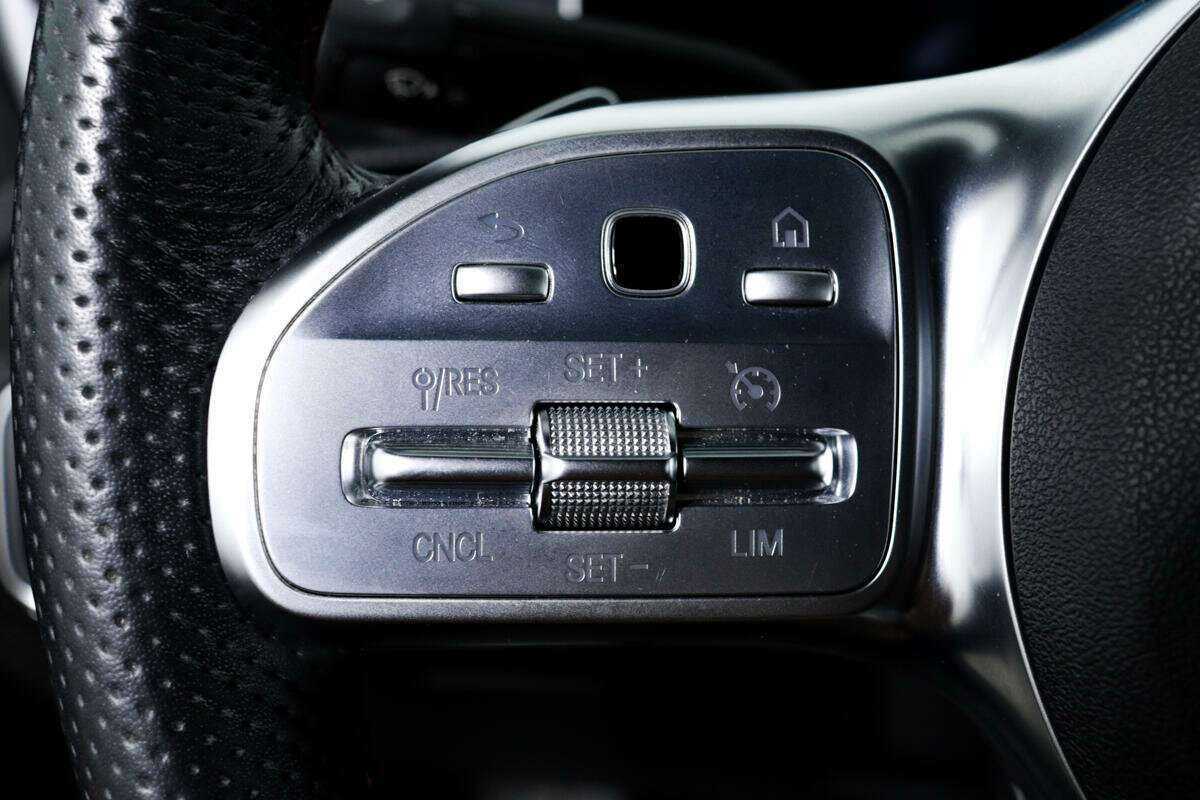 Купить Mercedes-Benz CLA с пробегом. Фото: #13