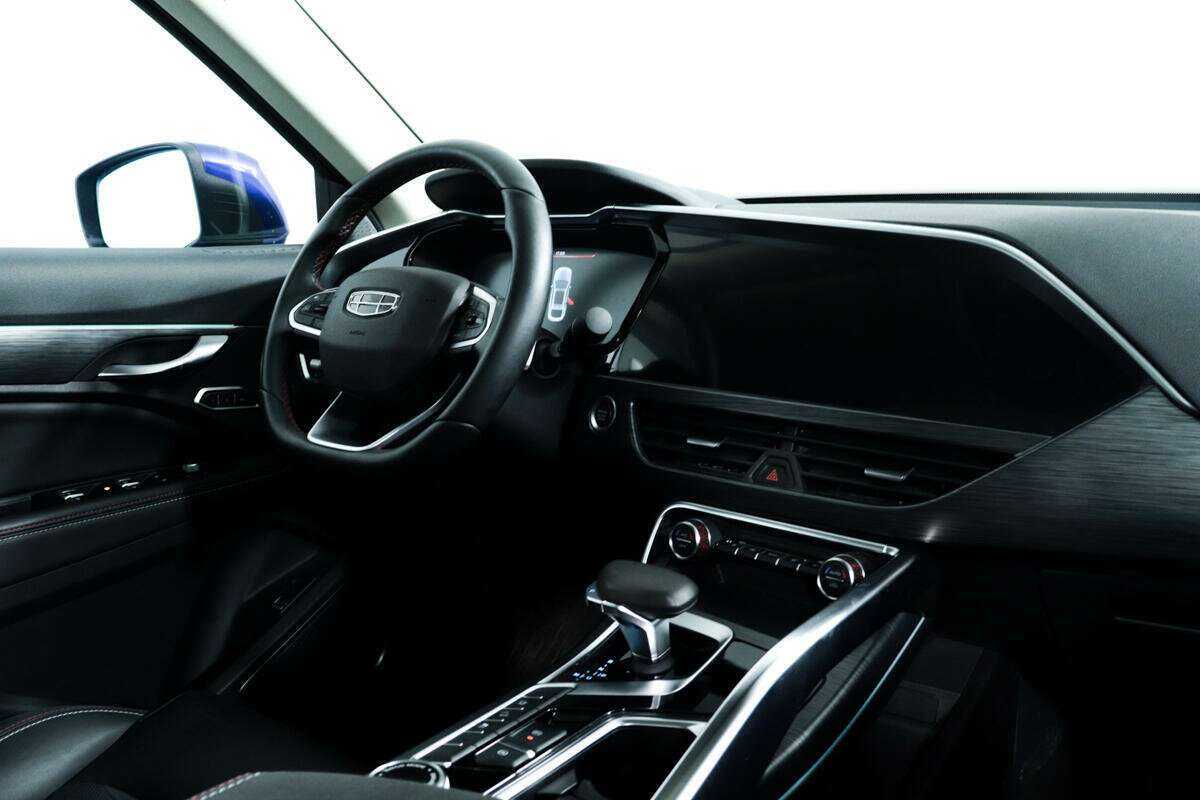 Купить Geely Tugella с пробегом. Фото: #8