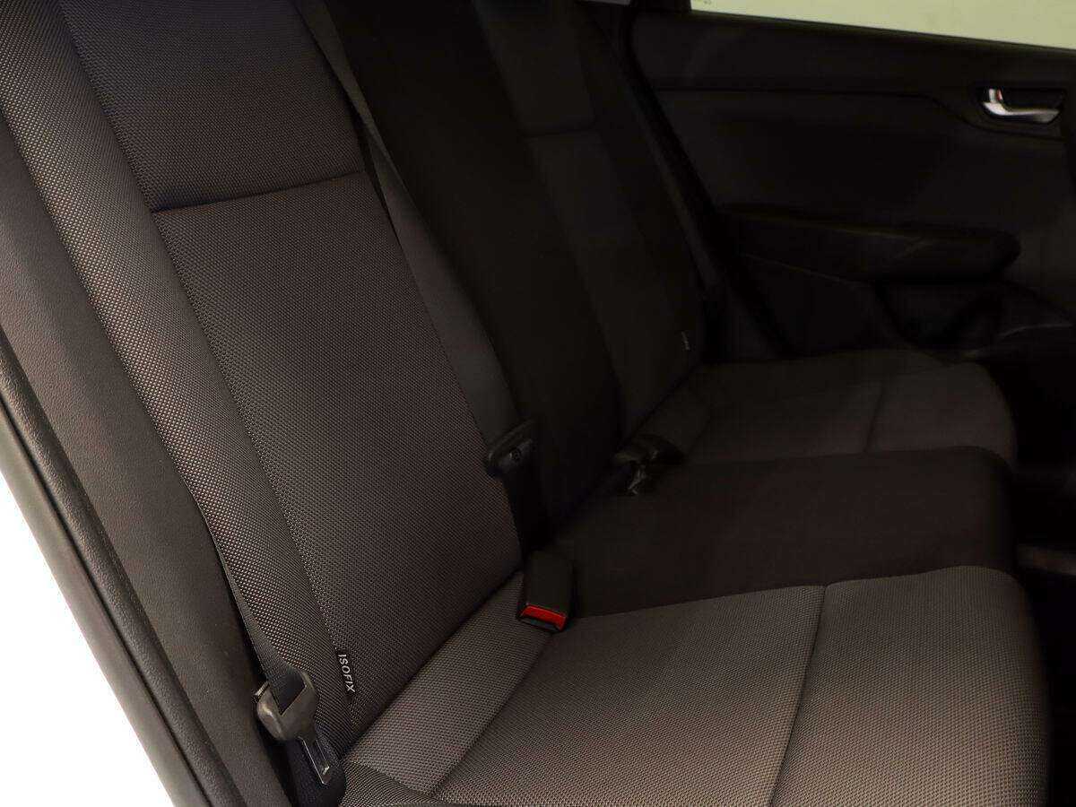 Купить Hyundai Solaris с пробегом. Фото: #7