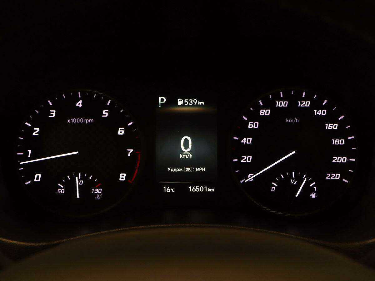 Купить Hyundai Solaris с пробегом. Фото: #16