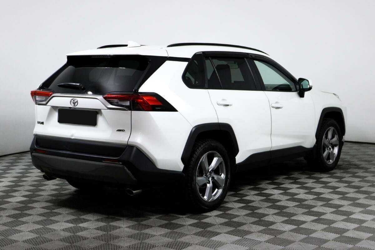 Купить Toyota RAV4 с пробегом. Фото: #4