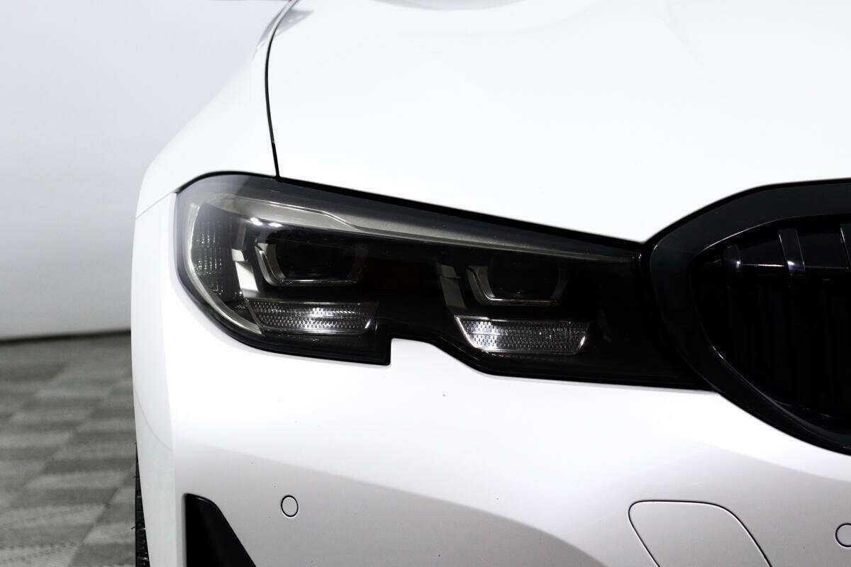 Купить BMW 3 серии с пробегом. Фото: #13