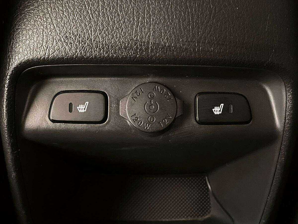 Купить Kia Sorento с пробегом. Фото: #8