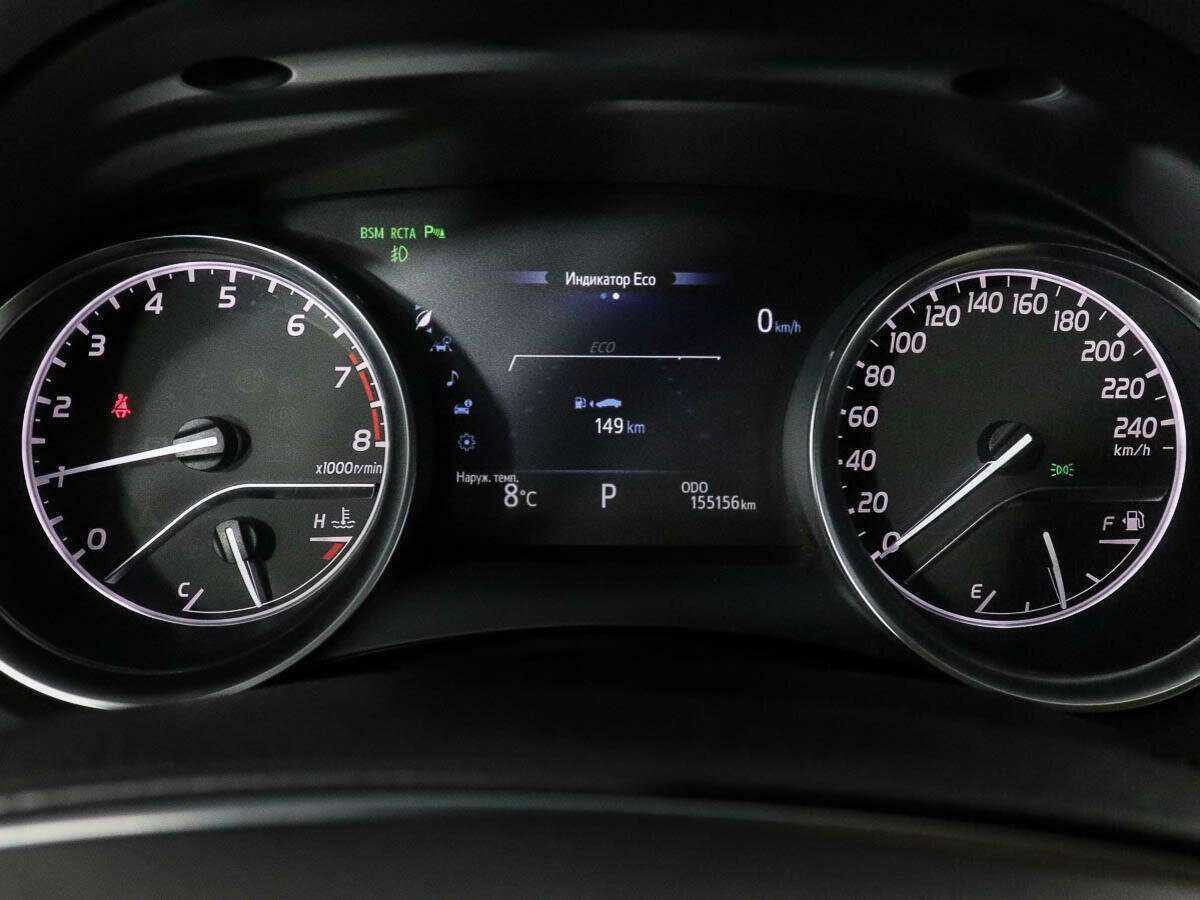 Купить Toyota Camry с пробегом. Фото: #8