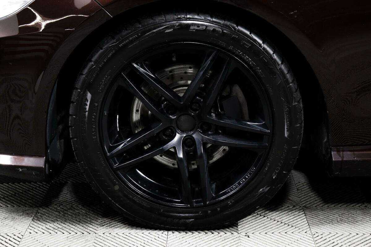 Купить Mercedes-Benz E-Класс с пробегом. Фото: #13