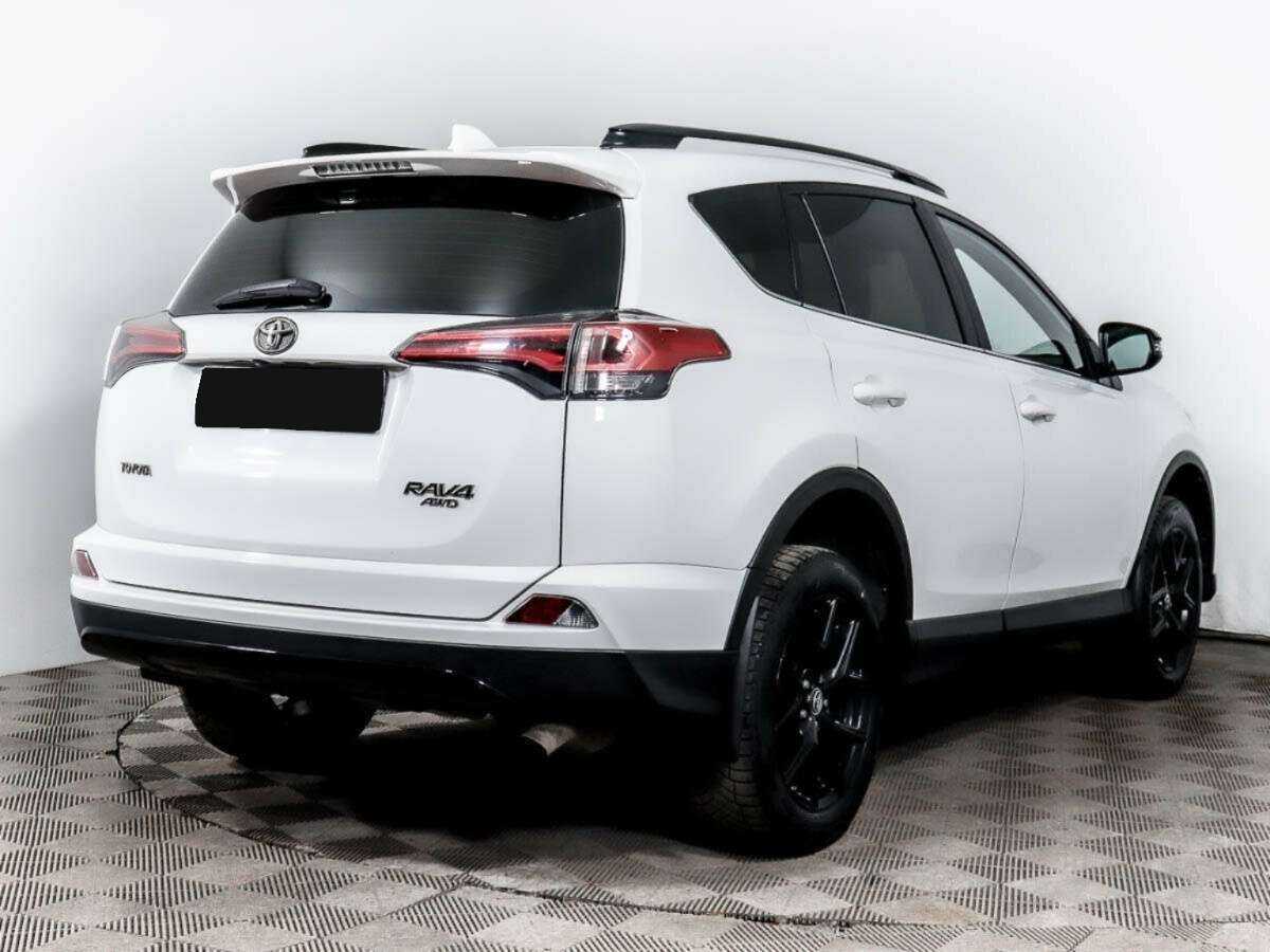 Купить Toyota RAV4 с пробегом. Фото: #3