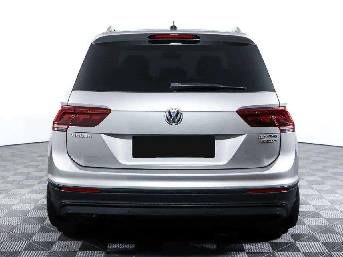 Купить Volkswagen Tiguan с пробегом. Фото: #5