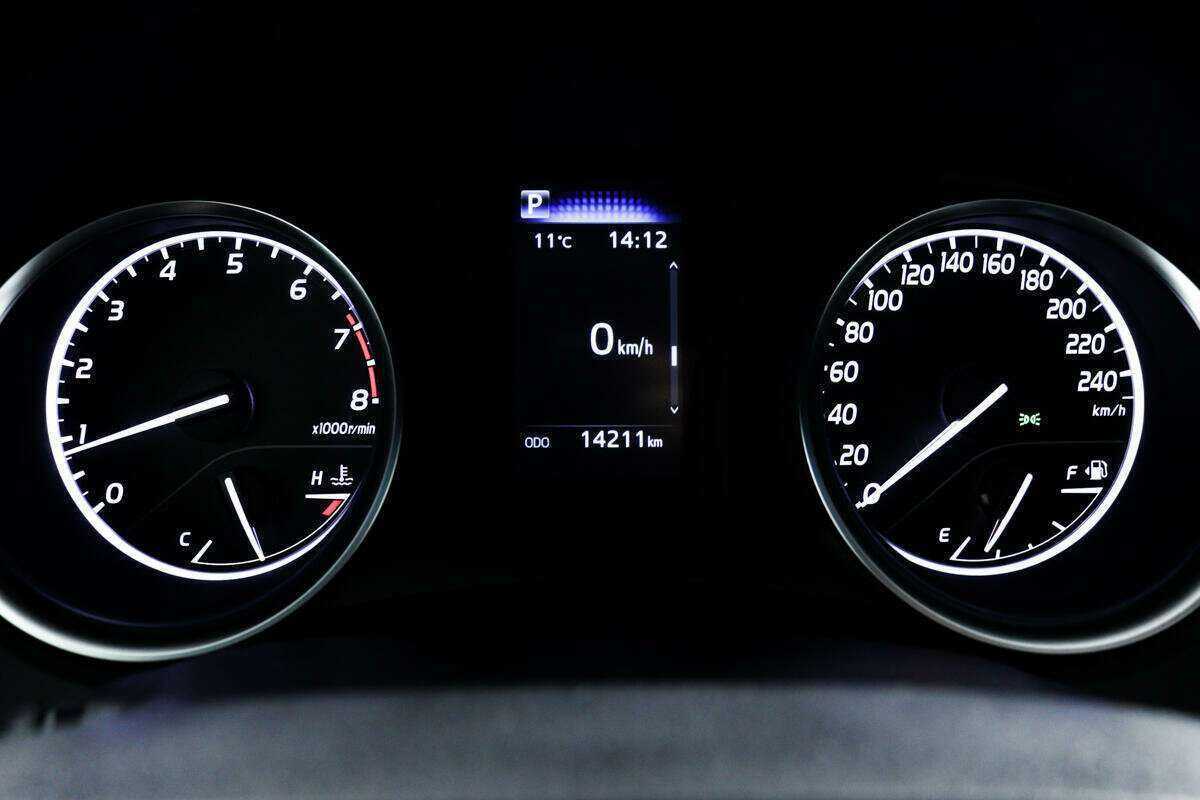 Купить Toyota Camry с пробегом. Фото: #9