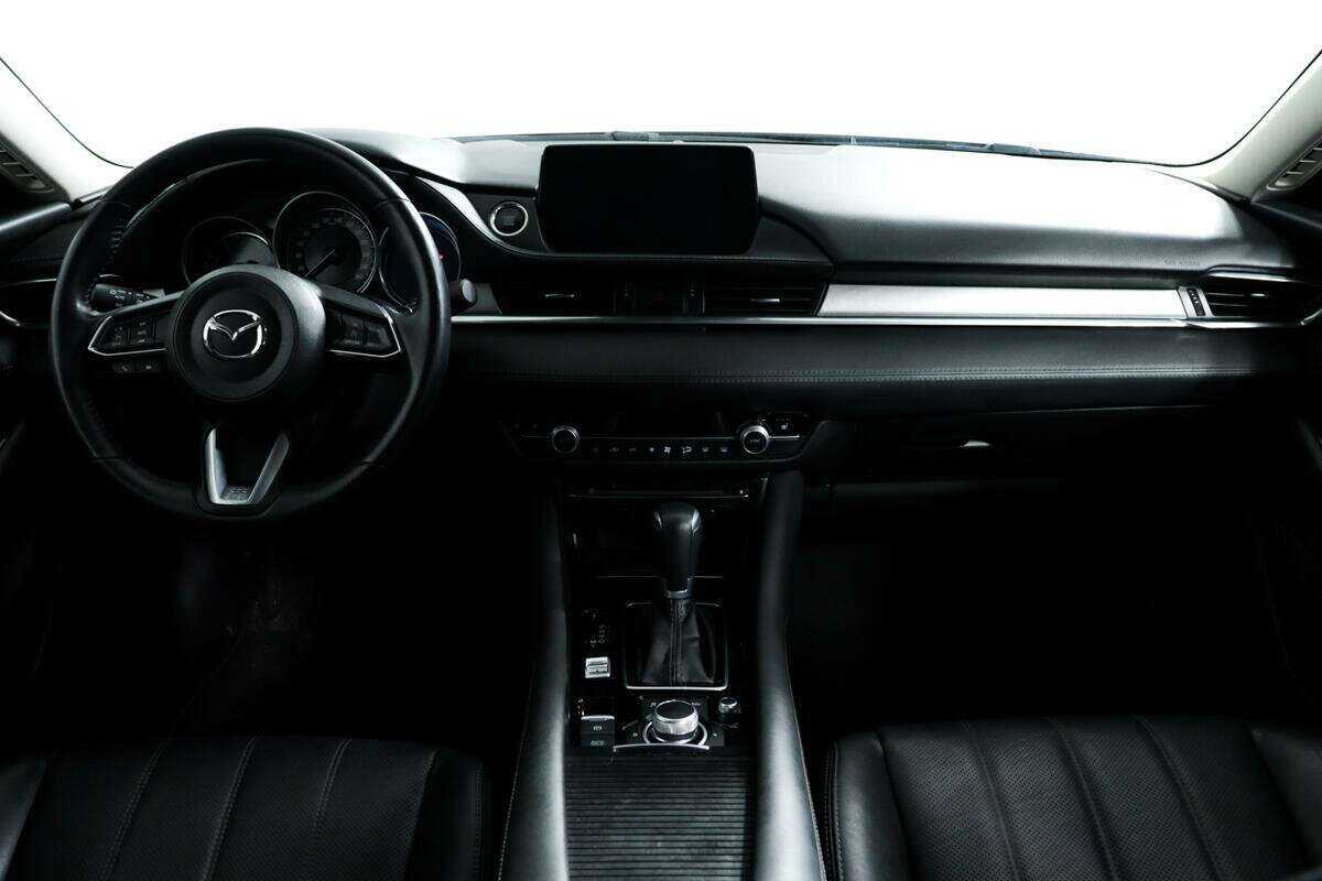Купить Mazda 6 с пробегом. Фото: #10