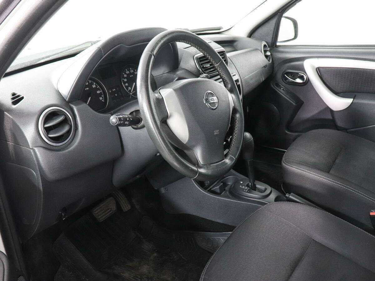 Купить Nissan Terrano с пробегом. Фото: #8
