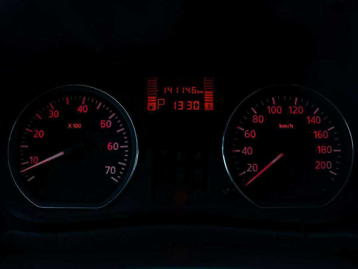 Купить Nissan Terrano с пробегом. Фото: #10