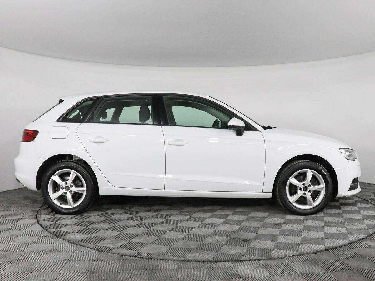 Купить Audi A3 с пробегом. Фото: #3