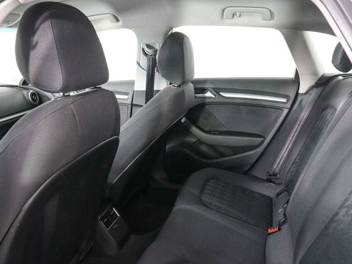 Купить Audi A3 с пробегом. Фото: #11