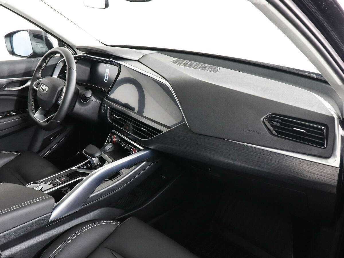 Купить Geely Tugella с пробегом. Фото: #7