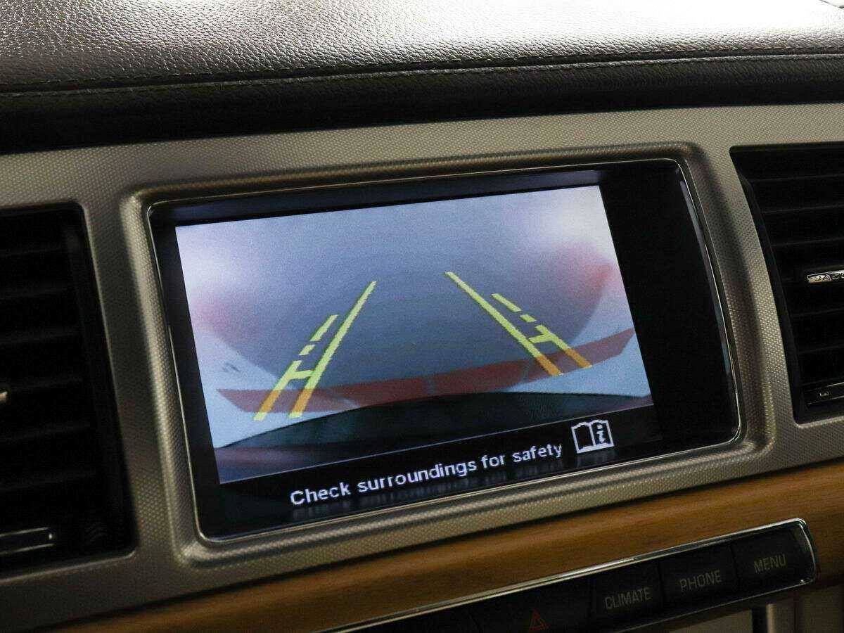 Купить Jaguar XF с пробегом. Фото: #15