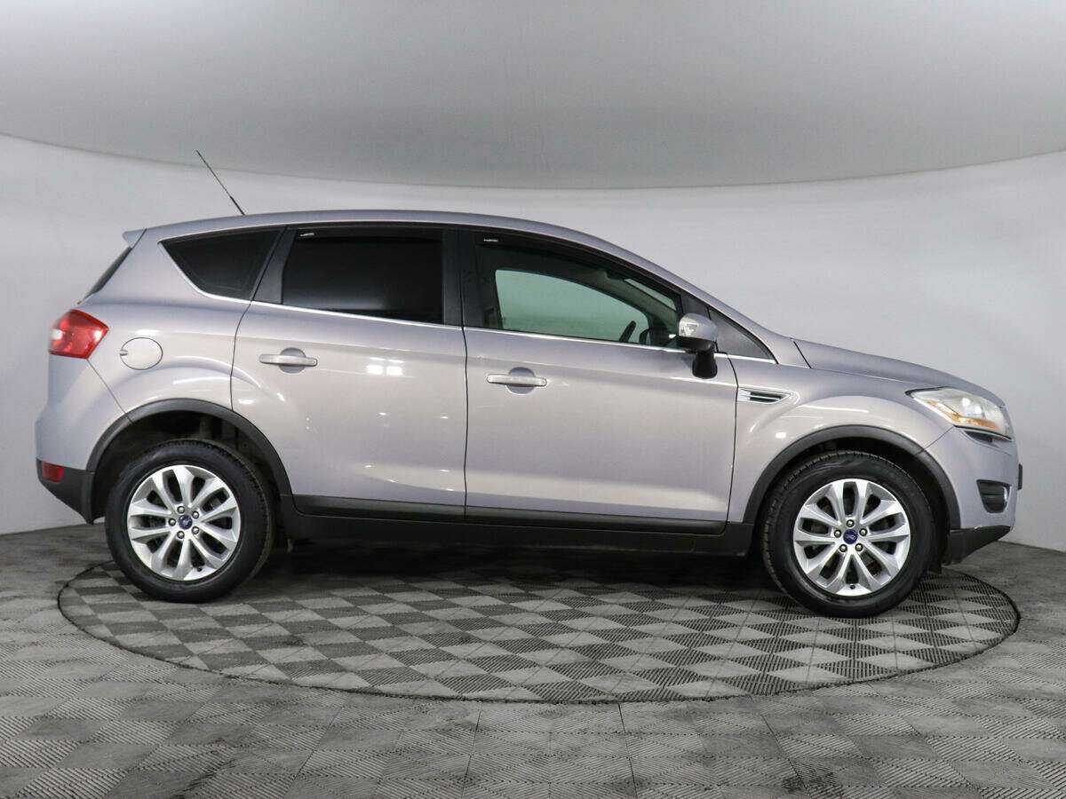 Купить Ford Kuga с пробегом. Фото: #3
