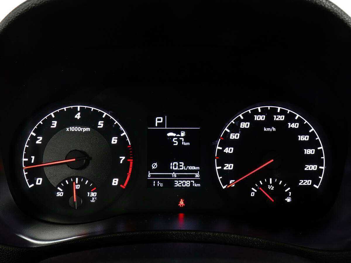 Купить Hyundai Solaris с пробегом. Фото: #10