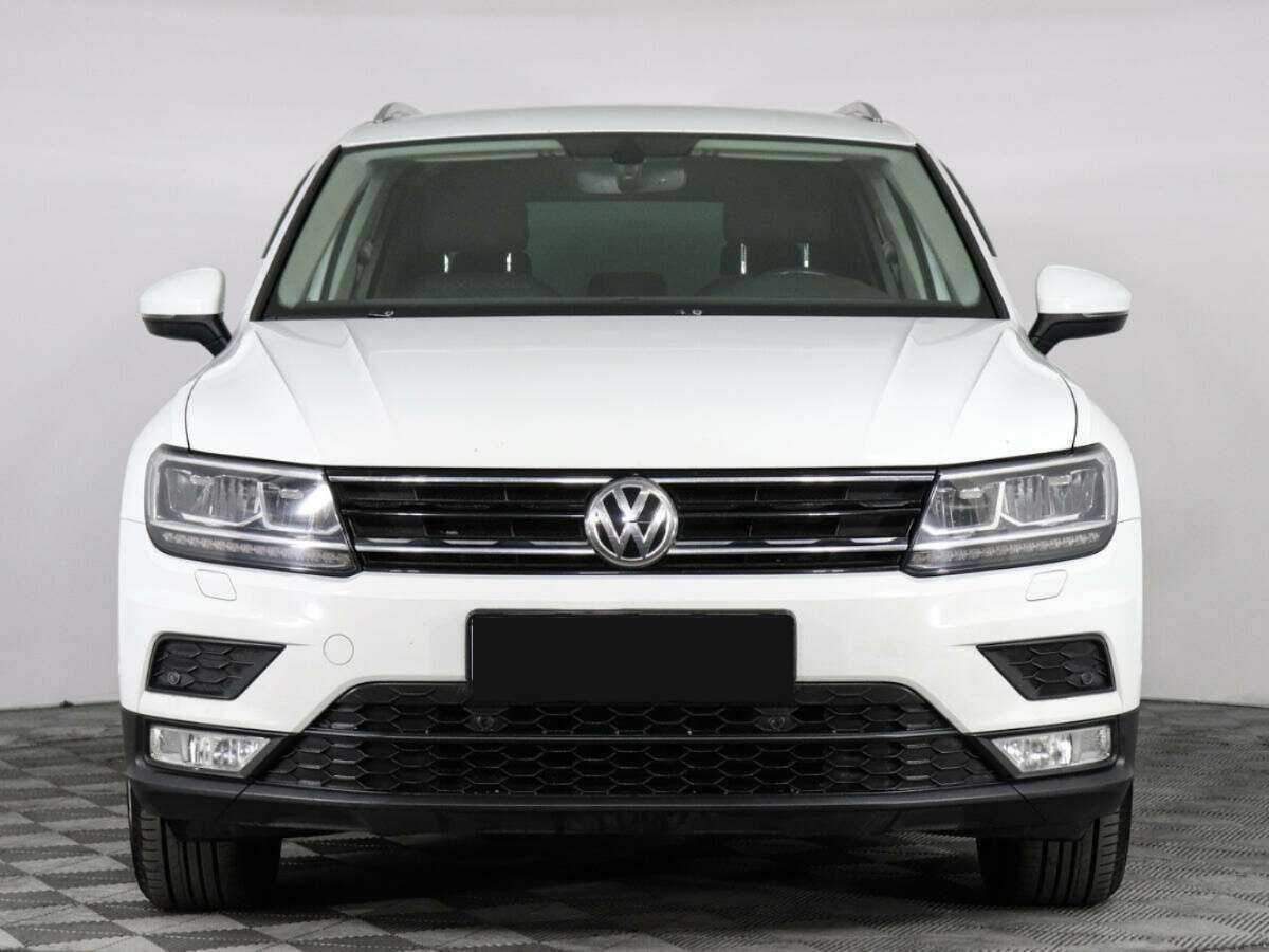 Купить Volkswagen Tiguan с пробегом. Фото: #1