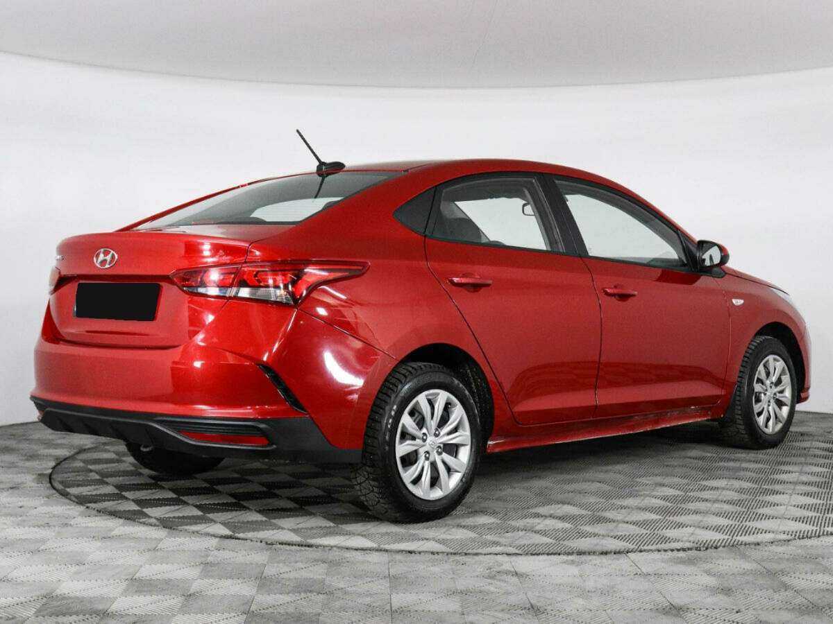 Купить Hyundai Solaris с пробегом. Фото: #4