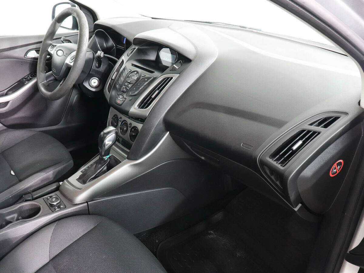 Купить Ford Focus с пробегом. Фото: #5
